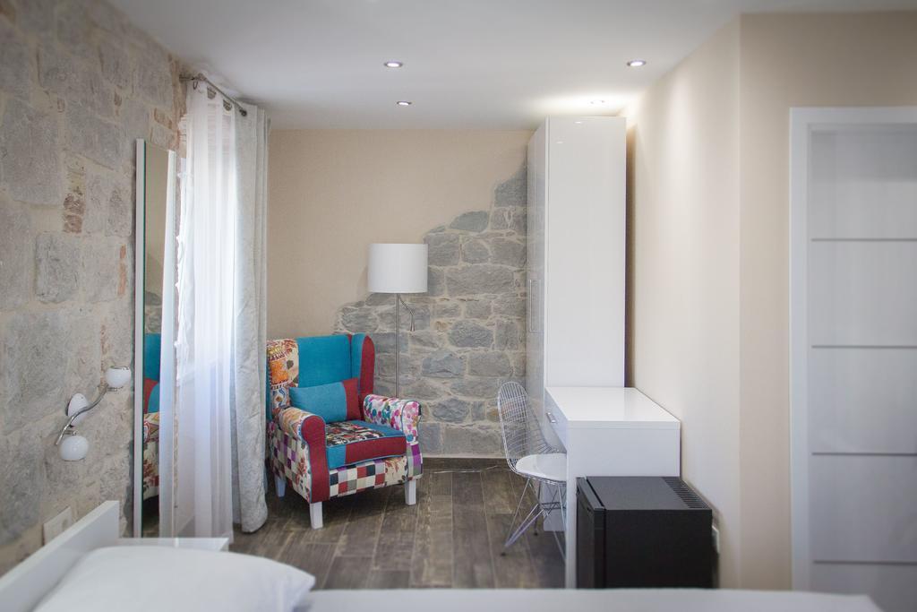 Elegant Residence Rooms & Apartments Сплит Екстериор снимка