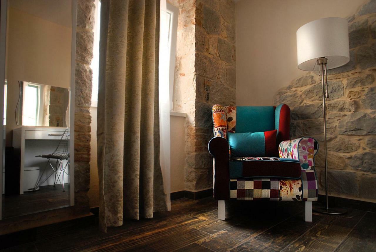 Elegant Residence Rooms & Apartments Сплит Екстериор снимка