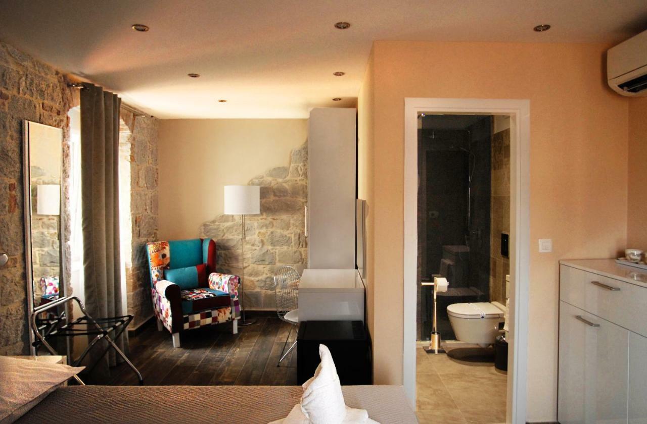 Elegant Residence Rooms & Apartments Сплит Екстериор снимка